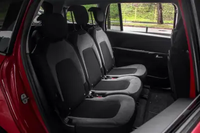 Citroën Grand C4 Spacetourer 2019 - 10900 EUR, 259898 km - AUTO.MOTO.pt - 259898km - foto 18 de 30