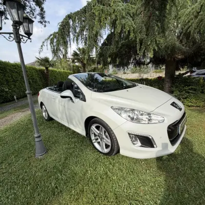 Peugeot 308 CC 2011 - 12990 EUR, 167000 km - AUTO.MOTO.pt - 167000km - foto 15 de 21