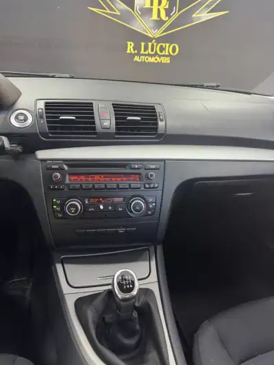 BMW 118 2010 - 9500 EUR, 241971 km - AUTO.MOTO.pt - 241971km - foto 26 de 28