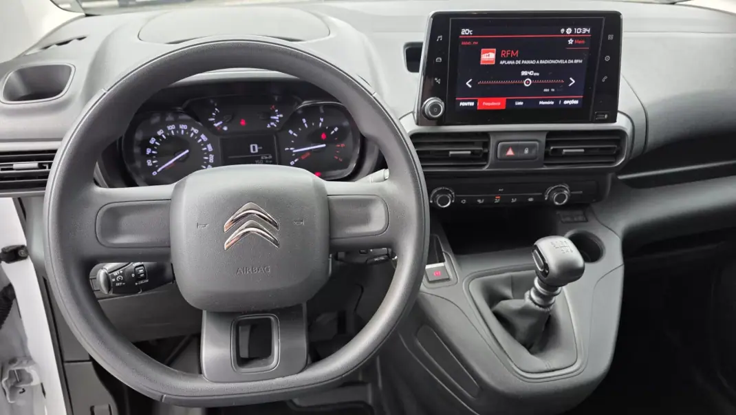 Citroën Berlingo 2022 - 14450 EUR, 77000 km - AUTO.MOTO.pt - 77000km - foto 16 de 24