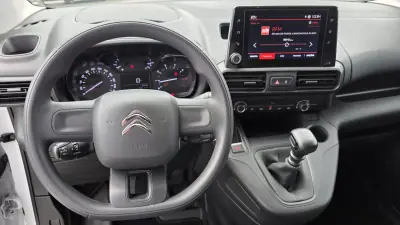 Citroën Berlingo 2022 - 14450 EUR, 77000 km - AUTO.MOTO.pt - 77000km - foto 16 de 24