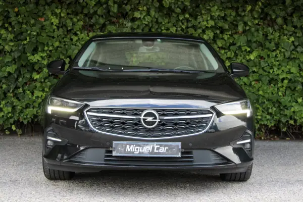 Opel Insignia Grand Sport 2.0 T GSi 2022 Gasolina