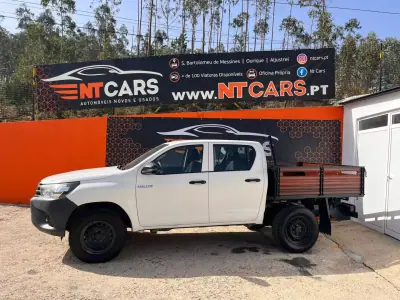 Toyota Hilux 2018 - 28900 EUR, 159021 km - 159021km - foto 3 de 11