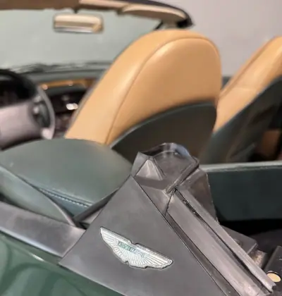 Aston Martin DB7 Vantage Coupé 1997 - 57500 EUR, 41000 km - AUTO.MOTO.pt - 41000km - foto 60 de 60