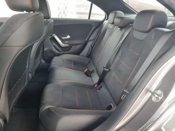Mercedes-Benz A 250 Limousine 2022 - 25990 EUR, 84000 km - AUTO.MOTO.pt - 84000km - foto 7 de 15