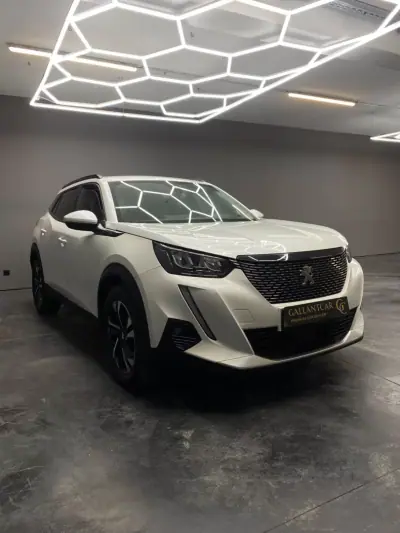 Peugeot 2008 2022 — foto 5 de 24