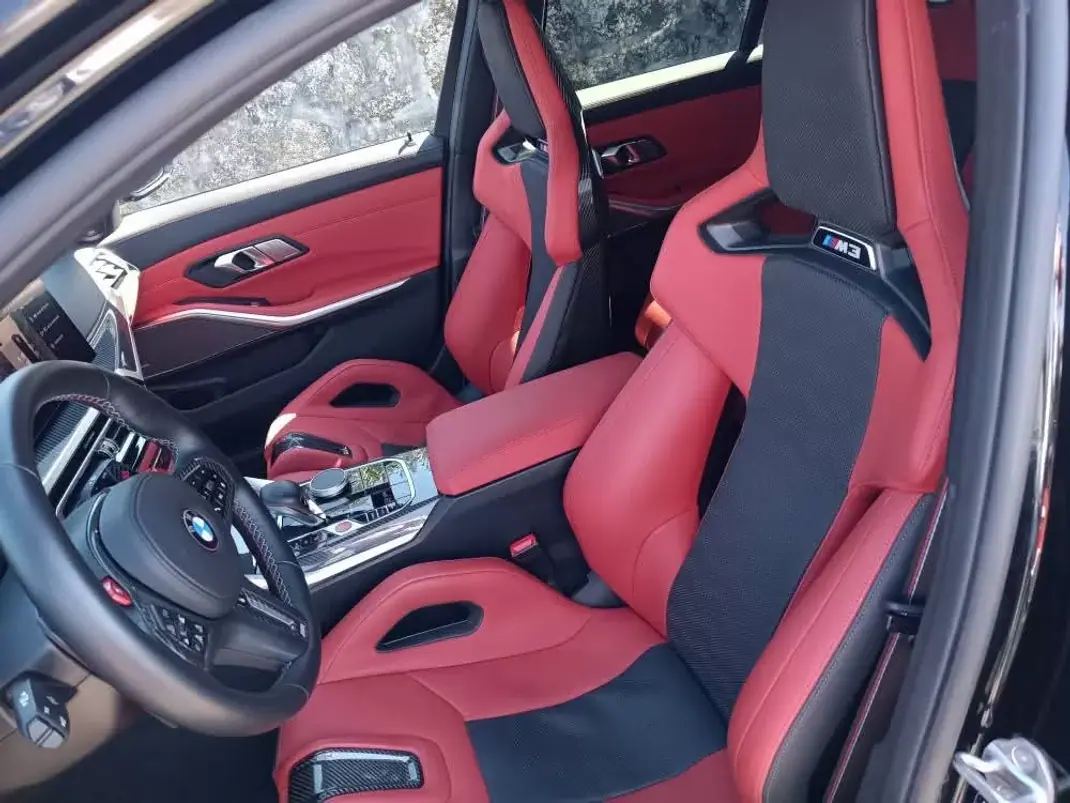 BMW M3 2023 - 114500 EUR, 11000 km - AUTO.MOTO.pt - 11000km - foto 13 de 30