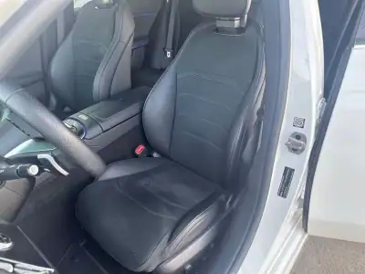 Mercedes-Benz E 300 2024 - 58400 EUR, 24861 km - AUTO.MOTO.pt - 24861km - foto 29 de 32