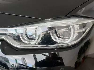 BMW 318 2017 - 21490 EUR, 121861 km - AUTO.MOTO.pt - 121861km - foto 17 de 17