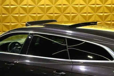 Volkswagen Arteon 2021 - 25400 EUR, 209040 km - AUTO.MOTO.pt - 209040km - foto 17 de 40