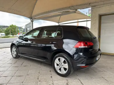 Volkswagen Golf 2015 - 12500 EUR, 195718 km - AUTO.MOTO.pt - 195718km - foto 4 de 27