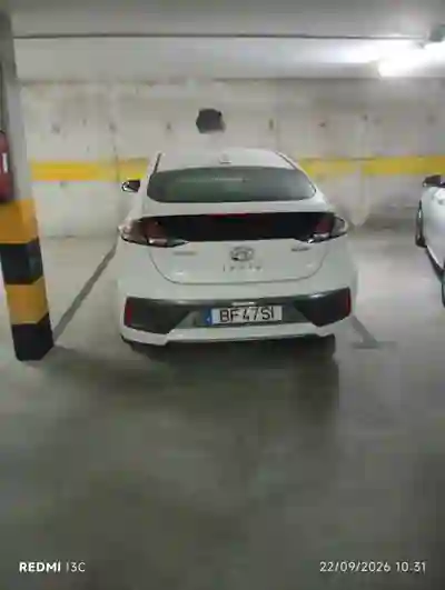 Hyundai Ioniq 2021 - 22500 EUR, 123000 km - 123000km - foto 6 de 6