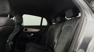 Mercedes-Benz GLC 250 2017 - 38490 EUR, 96900 km - AUTO.MOTO.pt - 96900km - foto 24 de 27