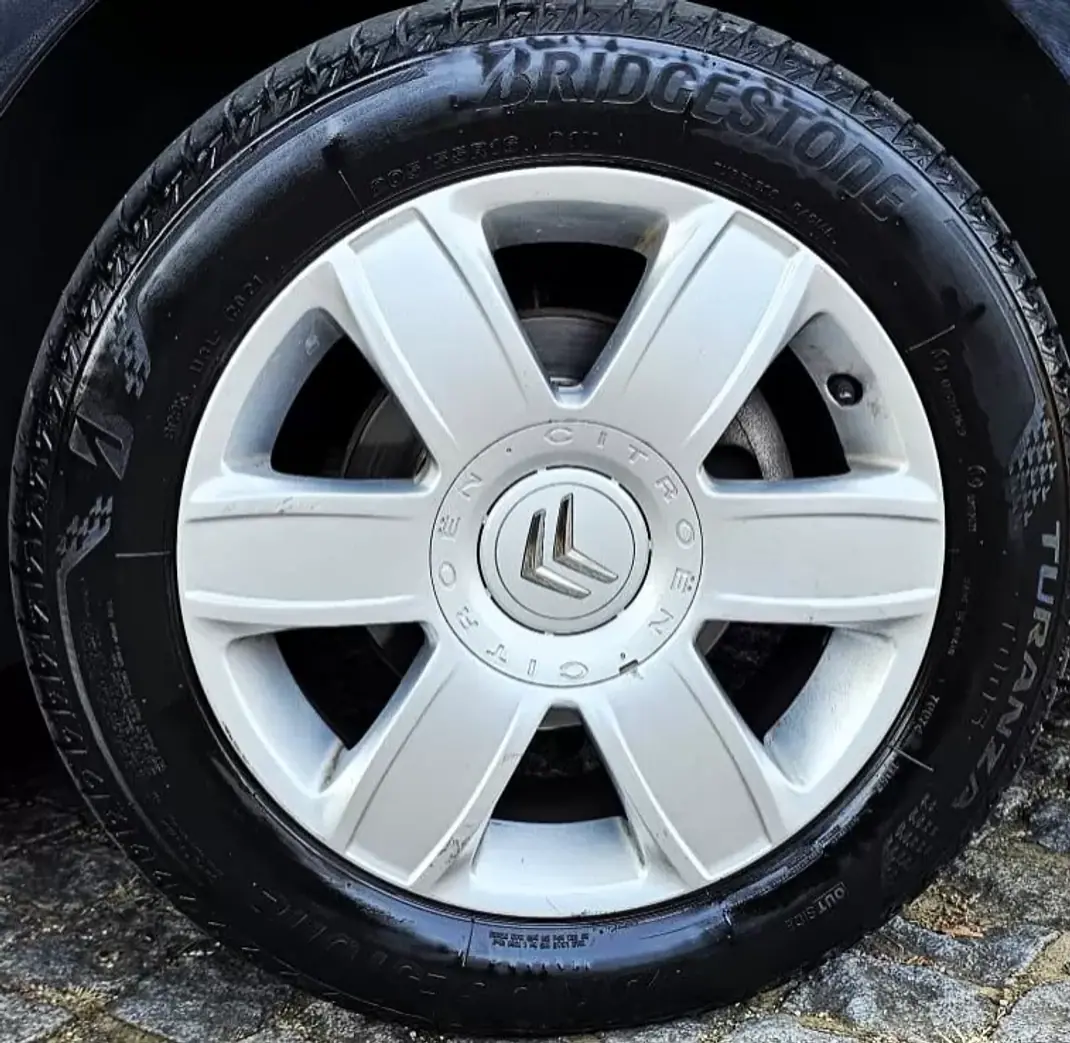 Citroën C4 2005 - 4999 EUR, 109000 km - 109000km - foto 10 de 15