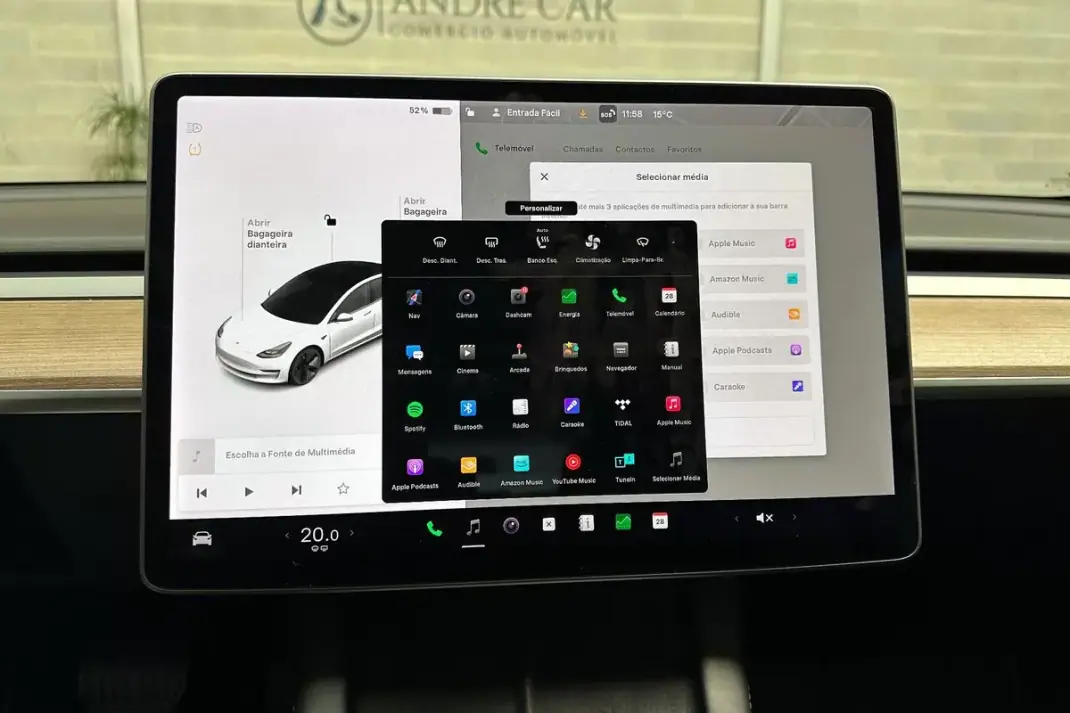 Tesla Model 3 2021 - 25950 EUR, 38290 km - AUTO.MOTO.pt - 38290km - foto 18 de 49