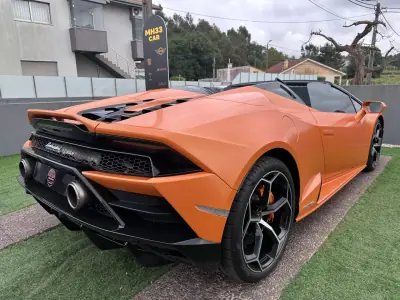 Lamborghini Huracán Spyder 2022 - 398000 EUR, 40000 km - AUTO.MOTO.pt - 40000km - foto 9 de 55