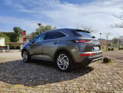 DS DS7 Crossback 2019 - 24990 EUR, 159000 km - AUTO.MOTO.pt - 159000km - foto 4 de 12