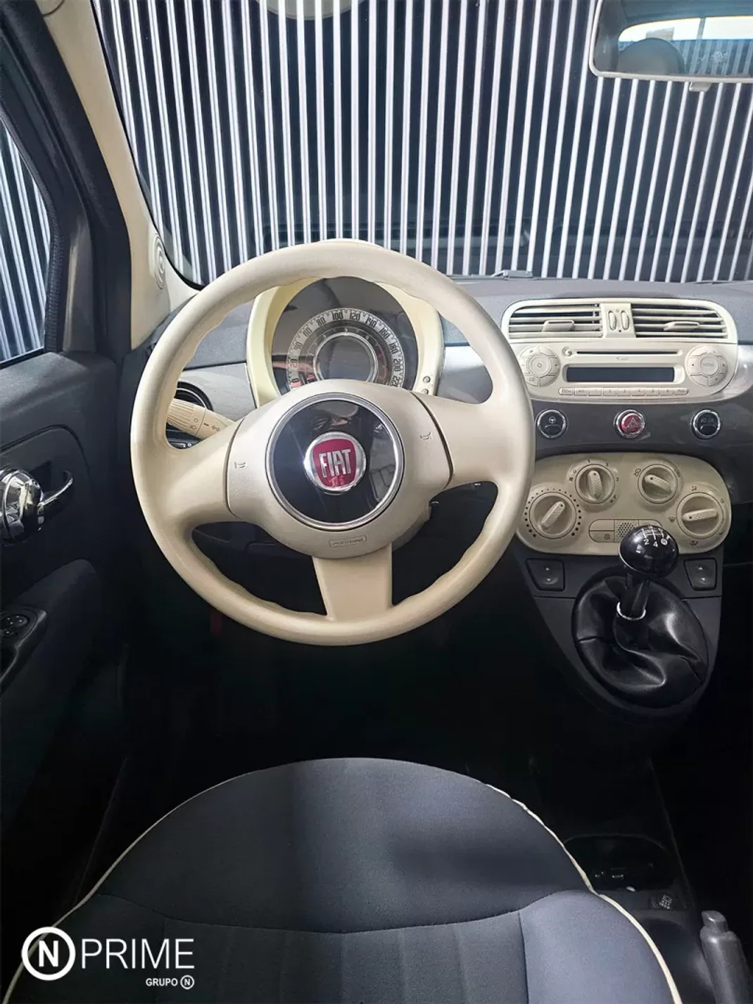 Fiat 500C 2011 - 10999 EUR, 190000 km - AUTO.MOTO.pt - 190000km - foto 18 de 22