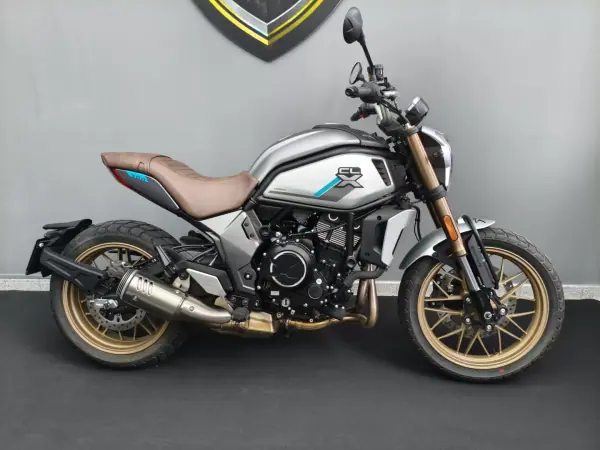 CFMOTO 700 CL-X 2026 - 6150 EUR, 950 km - AUTO.MOTO.pt - 950km - foto 4 de 26