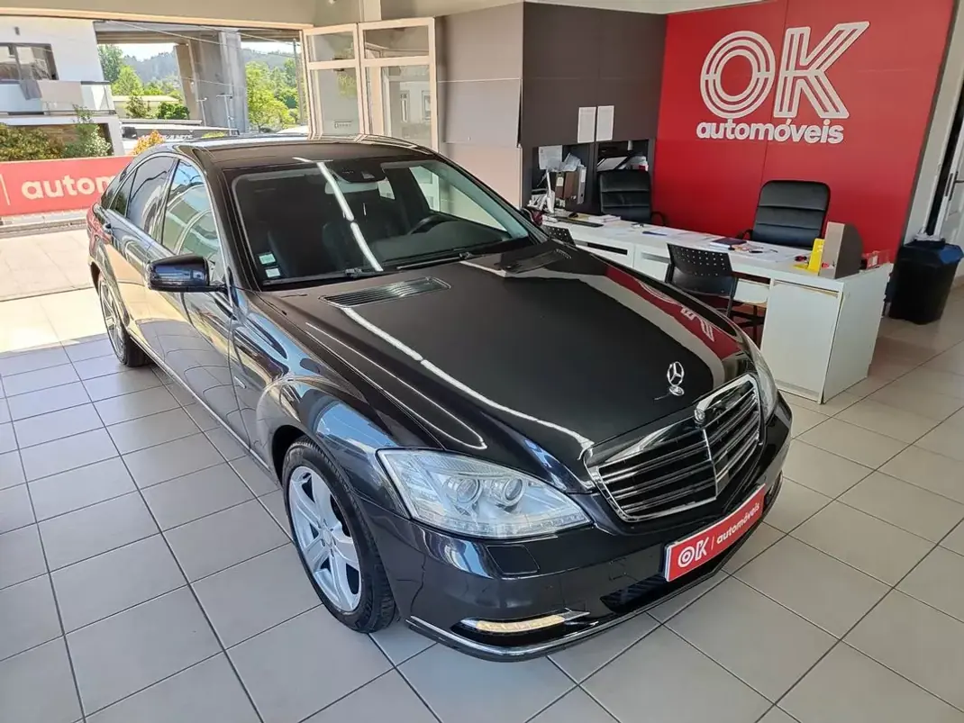 Mercedes-Benz S 350 2012 - 12950 EUR, 380000 km - AUTO.MOTO.pt - 380000km - foto 2 de 37