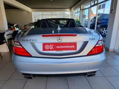 Mercedes-Benz SLK 250 2012 - 23500 EUR, 162600 km - AUTO.MOTO.pt - 162600km - foto 9 de 37