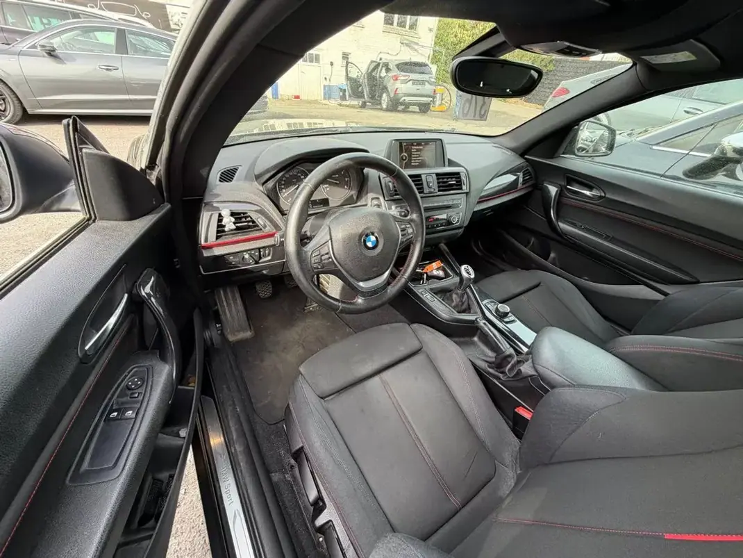 BMW 118 2015 - 9980 EUR, 192573 km - AUTO.MOTO.pt - 192573km - foto 7 de 13
