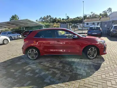Kia Rio 2021 - 15500 EUR, 70500 km - AUTO.MOTO.pt - 70500km - foto 5 de 38