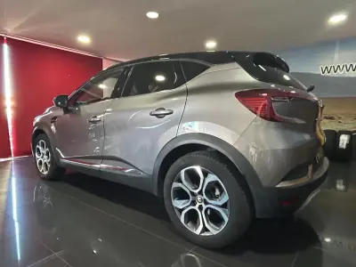 Renault Captur 2024 — foto 4 de 21