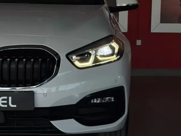 BMW 116 2019 - 22990 EUR, 79362 km - AUTO.MOTO.pt - 79362km - foto 4 de 20