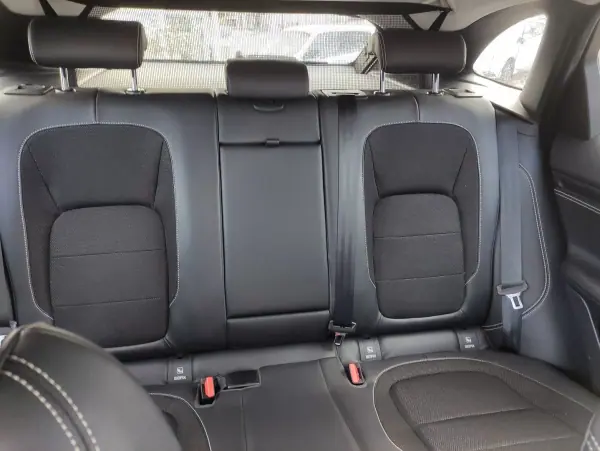 Jaguar F-Pace 2016 - 25900 EUR, 176000 km - AUTO.MOTO.pt - 176000km - foto 22 de 25