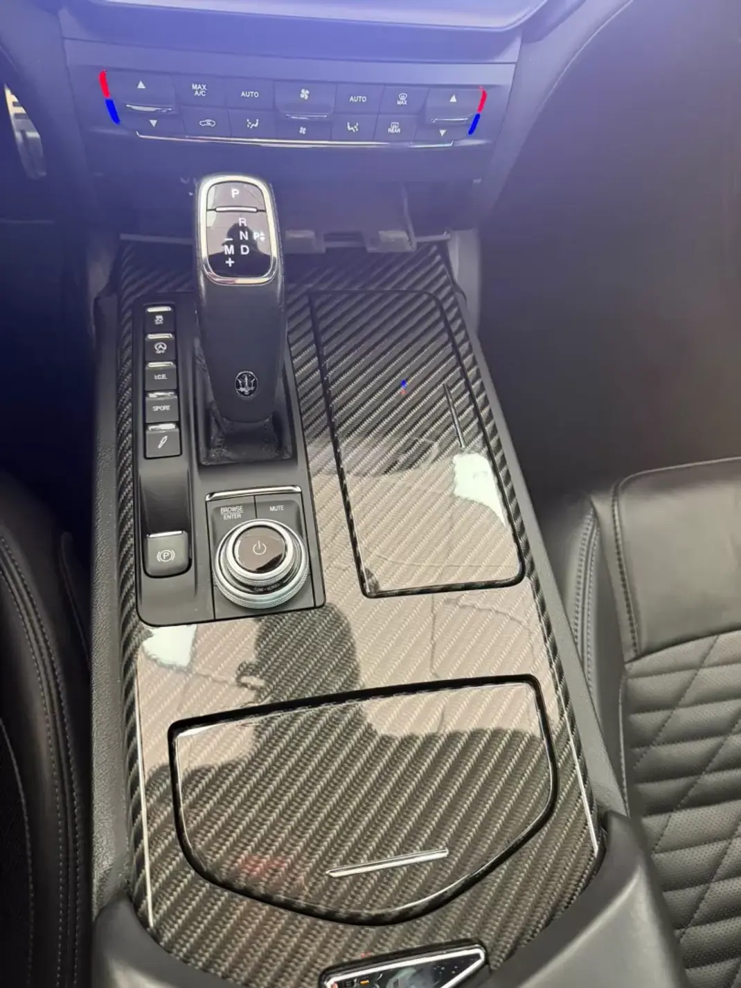 Maserati Ghibli 2021 - 62500 EUR, 45000 km - 45000km - foto 43 de 51