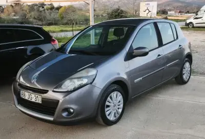 Renault Clio 2010 - 290000km