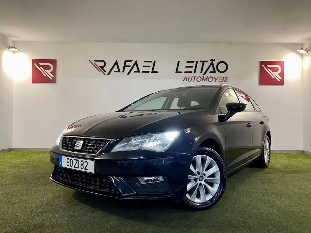 SEAT Leon ST 2019 - 11450 EUR, 182000 km - AUTO.MOTO.pt - 182000km - foto 1 de 34