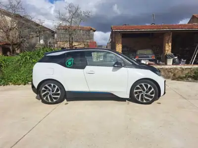BMW i3 2018 - 17580 EUR, 93200 km - AUTO.MOTO.pt - 93200km - foto 5 de 28