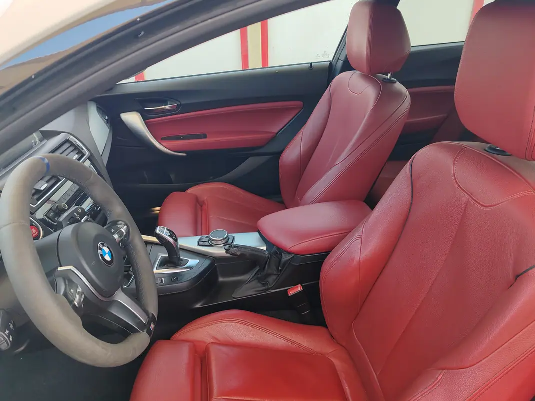BMW 220 2015 - 15500 EUR, 290000 km - AUTO.MOTO.pt - 290000km - foto 10 de 16