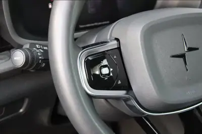 Polestar 2 2023 - 32900 EUR, 67092 km - AUTO.MOTO.pt - 67092km - foto 19 de 24