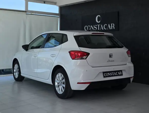SEAT Ibiza 2024 - 17450 EUR, 60126 km - AUTO.MOTO.pt - 60126km - foto 12 de 29