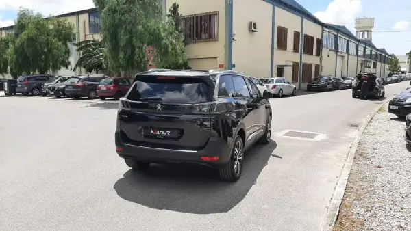Peugeot 5008 2022 - 24980 EUR, 71410 km - AUTO.MOTO.pt - 71410km - foto 20 de 57