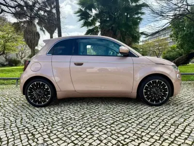Fiat 500 3 + 1 2023 - 21990 EUR, 11350 km - AUTO.MOTO.pt - 11350km - foto 13 de 43