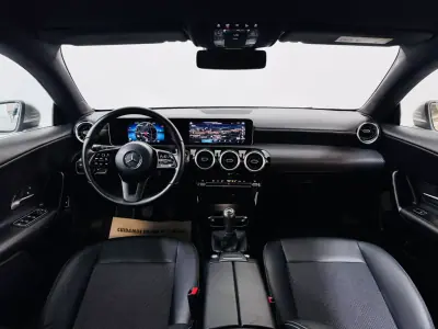 Mercedes-Benz CLA 180 2020 - 19950 EUR, 124000 km - AUTO.MOTO.pt - 124000km - foto 24 de 54