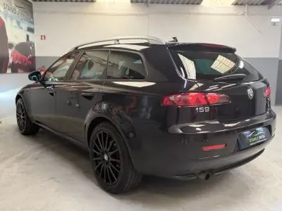 Alfa Romeo 159 2007 - 5750 EUR, 300000 km - AUTO.MOTO.pt - 300000km - foto 9 de 22