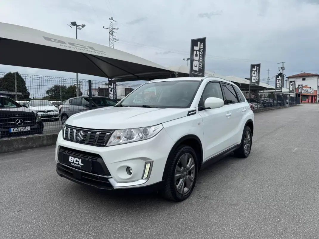 Suzuki Vitara 2019 - 15990 EUR, 77000 km - AUTO.MOTO.pt - 77000km - foto 3 de 32