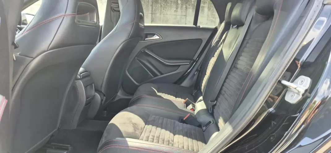 Mercedes-Benz CLA 200 2015 - 21000 EUR, 156000 km - AUTO.MOTO.pt - 156000km - foto 7 de 26