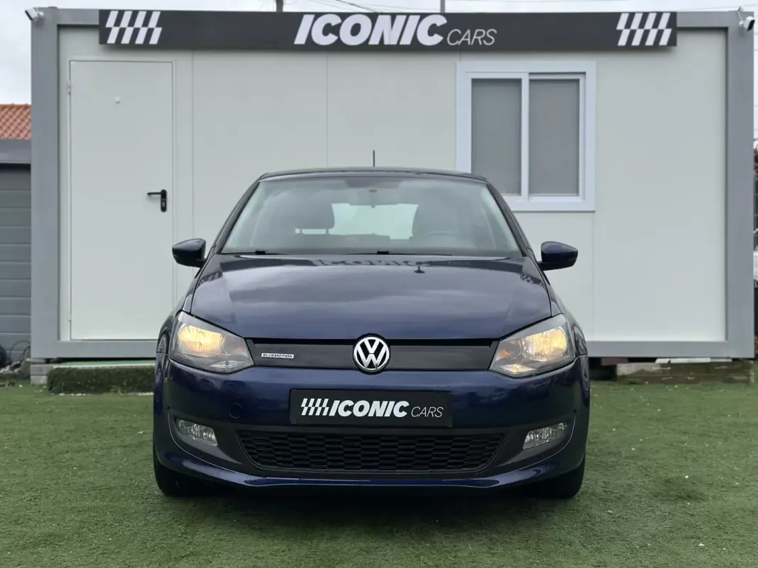 Volkswagen Polo 2010 - 7490 EUR, 151000 km - AUTO.MOTO.pt - 151000km - foto 2 de 30