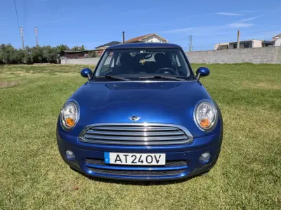 MINI Cooper 2008 - 6990 EUR, 195000 km - 195000km - foto 2 de 11