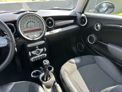 MINI Clubman 2009 - 6900 EUR, 290000 km - AUTO.MOTO.pt - 290000km - foto 44 de 64