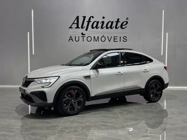 Renault Arkana 1.6 Hybrid E-Tech R.S. Line 2022 Hybrid (Petrol)