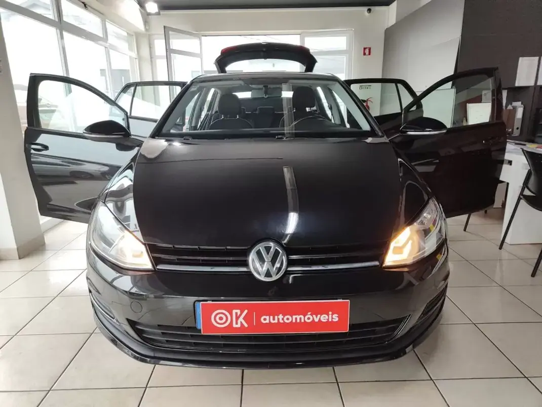 Volkswagen Golf 2013 - 10750 EUR, 198000 km - AUTO.MOTO.pt - 198000km - foto 20 de 34
