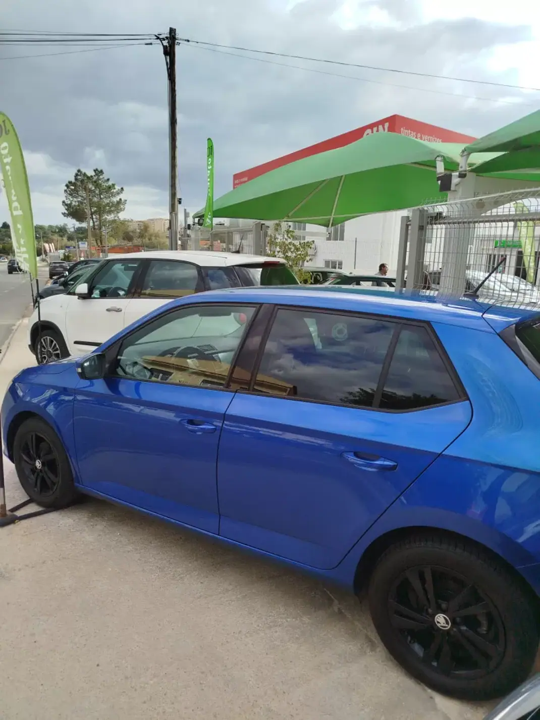 Skoda Fabia 2021 - 11800 EUR, 120100 km - AUTO.MOTO.pt - 120100km - foto 12 de 12