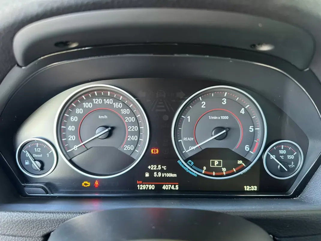 BMW 420 Gran Coupé 2016 - 23900 EUR, 129788 km - 129788km - foto 20 de 36